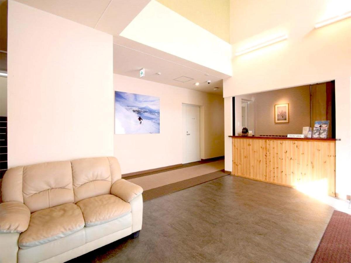 Lodge Koropokkuru Ōmagari Eksteriør billede